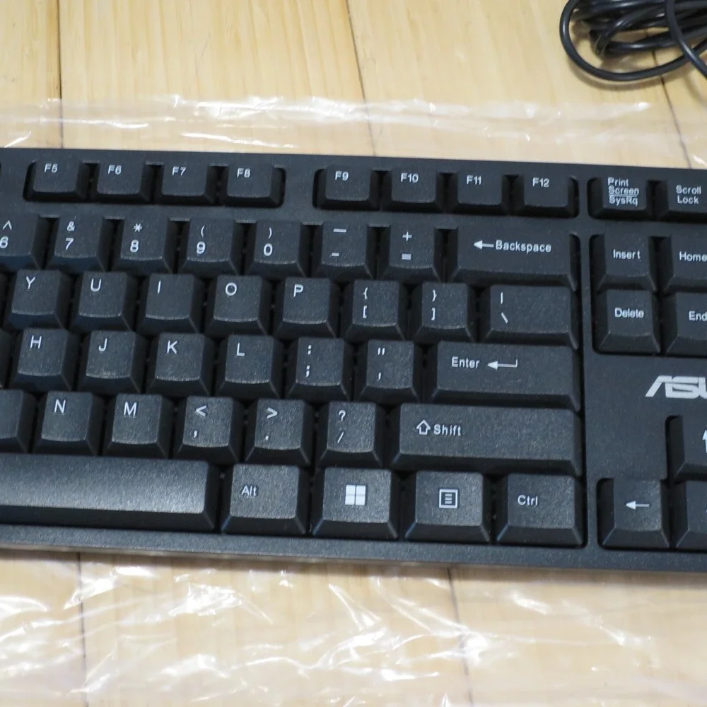 New Genuine Asus K49 Wired keyboard OK001-0051 Black, Never Used, in Factory Box